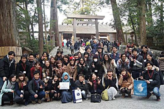 日语132龚本松（右上2）随关西国际大学师生去三重县修学旅行.JPG